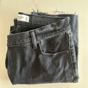 90s Slim Straight Jeans